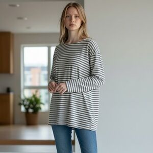 Eileen Fisher Black and White Striped Tee Large